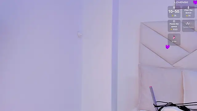 zoe rivers online show from January 10, 5:58 pm