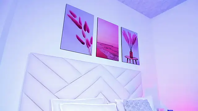 Snapshot of zoe_rivers chatting on February 17, 6:25 pm zoe rivers online show from February 17, 6:25 pm