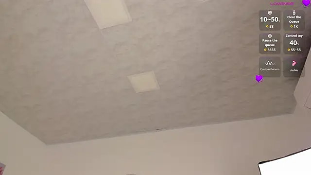 Snapshot of zoe_rivers chatting on March 9, 5:28 pm zoe rivers online show from March 9, 5:28 pm