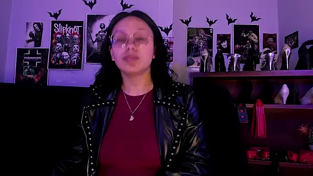lilith-deveraux online show from July 2, 5:19 pm