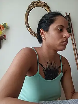 Karii-R online show from May 31, 7:04 pm