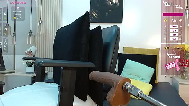 Snapshot of virtual_charm chatting on September 23, 1:47 pm virtual charm online show from September 23, 1:47 pm