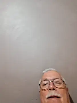 NawtyB1965 online show from April 2, 4:10 am