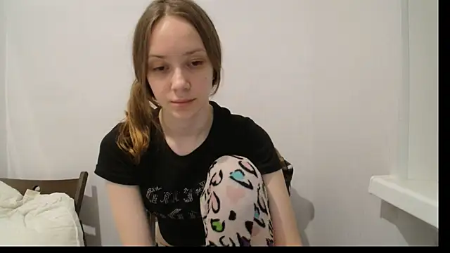 Snapshot of Irma-Bennet chatting on April 23, 8:22 pm Irma-Bennet online show from April 23, 8:22 pm