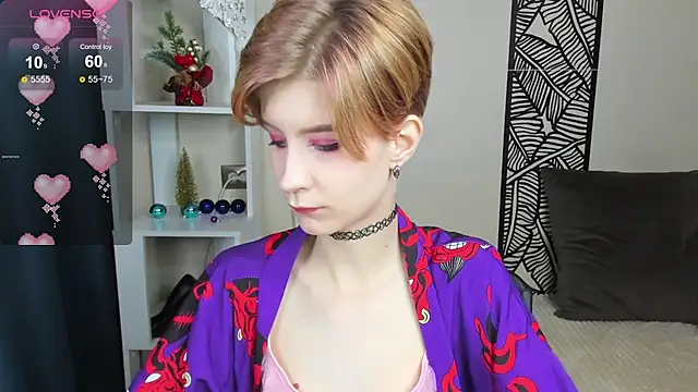 Snapshot of Angel_Jules chatting on December 14, 4:12 am Angel Jules online show from December 14, 4:12 am