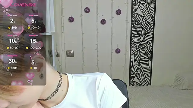 Snapshot of Angel_Jules chatting on December 28, 1:29 am Angel Jules online show from December 28, 1:29 am