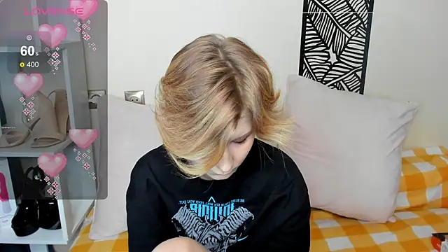 Snapshot of Angel_Jules chatting on January 28, 4:50 am Angel Jules online show from January 28, 4:50 am