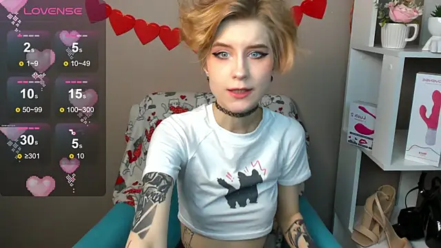 Snapshot of Angel_Jules chatting on February 15, 4:03 am Angel Jules online show from February 15, 4:03 am