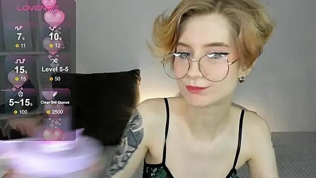 Snapshot of Angel_Jules chatting on February 25, 4:14 am Angel Jules online show from February 25, 4:14 am