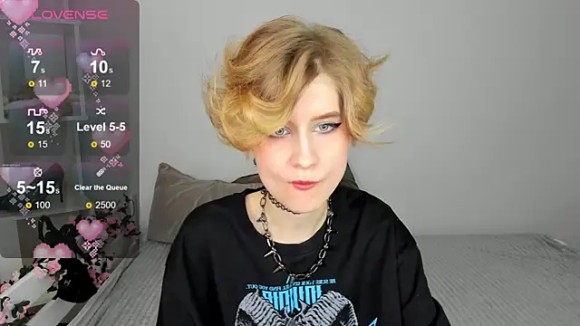 Snapshot of Angel_Jules chatting on March 4, 4:06 am Angel Jules online show from March 4, 4:06 am