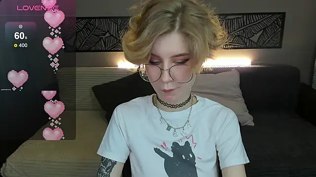 Snapshot of Angel_Jules chatting on March 21, 12:51 am Angel Jules online show from March 21, 12:51 am