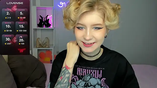 Snapshot of Angel_Jules chatting on October 3, 12:29 am Angel Jules online show from October 3, 12:29 am