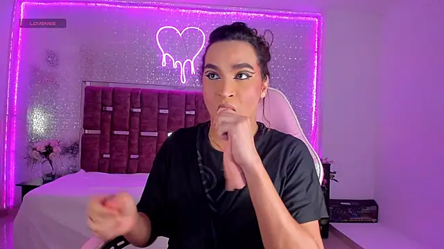 KylieVictoria online show from February 22, 5:23 am