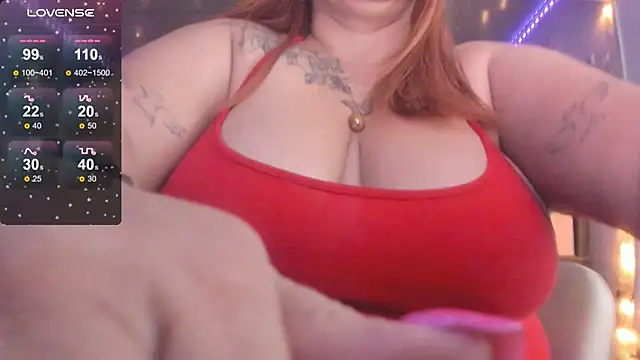 Snapshot of Ivonnee__ chatting on March 19, 4:47 am Ivonnee   online show from March 19, 4:47 am