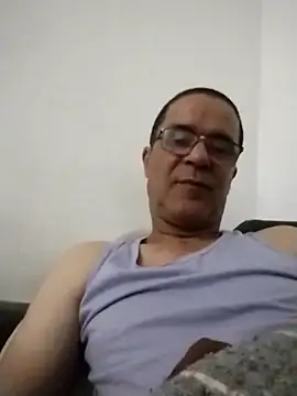 Snapshot of barboza991 chatting on May 1, 8:24 pm barboza991 online show from May 1, 8:24 pm