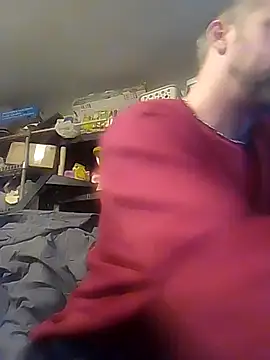 Snapshot of Cooperstone chatting on December 3, 10:52 pm Cooperstone online show from December 3, 10:52 pm