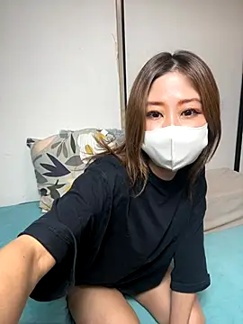 Snapshot of ayu0009rrr chatting on November 13, 6:07 pm ayu0009rrr online show from November 13, 6:07 pm