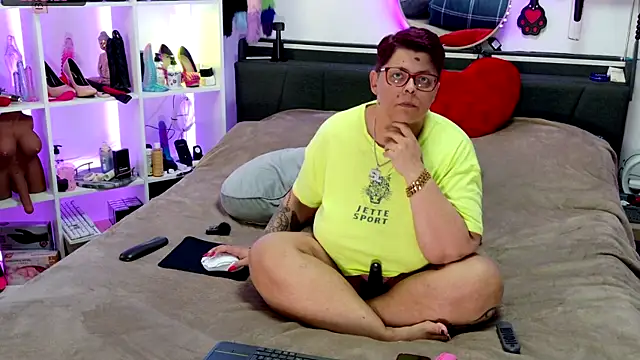 Snapshot of SunshineLexi chatting on March 8, 4:11 pm SunshineLexi online show from March 8, 4:11 pm