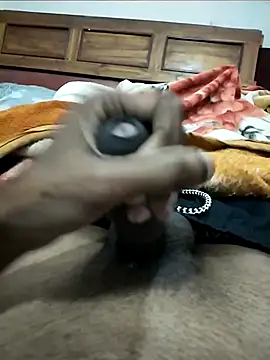 Snapshot of ravi707984 chatting on November 12, 12:49 pm ravi707984 online show from November 12, 12:49 pm