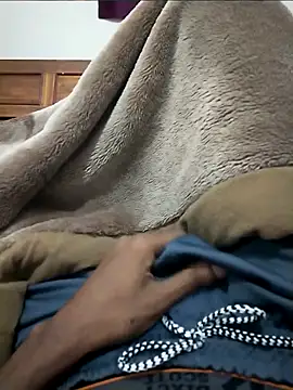 Snapshot of ravi707984 chatting on November 24, 1:00 pm ravi707984 online show from November 24, 1:00 pm