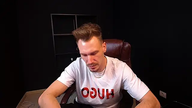 Snapshot of MateoBenjaminX chatting on January 19, 4:57 pm MateoBenjaminX online show from January 19, 4:57 pm