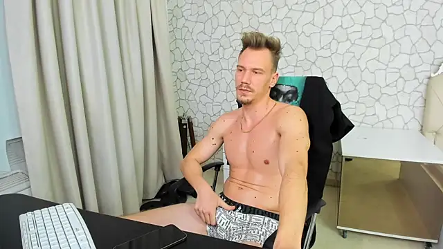 Snapshot of MateoBenjaminX chatting on January 26, 10:24 pm MateoBenjaminX online show from January 26, 10:24 pm