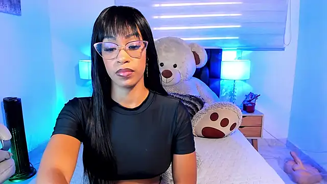 IsabelaRoss online show from December 12, 7:59 pm