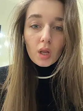 UnaMiuMiu online show from January 23, 11:26 am