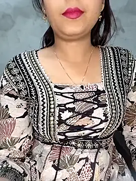 Shanaya Hotty online show from March 8, 7:31 pm