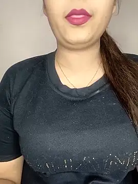 Shanaya Hotty online show from November 23, 7:46 pm