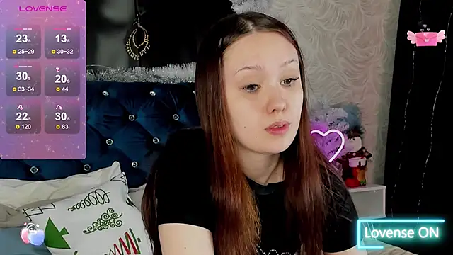 MiriaamWhite online show from January 25, 2:03 pm