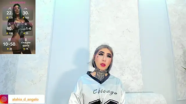Alahia Dangelo online show from June 11, 5:44 pm