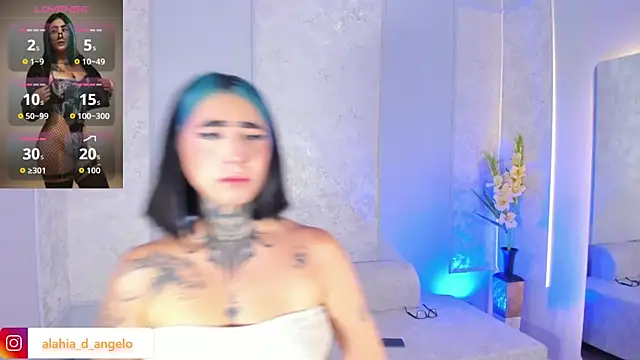 Alahia Dangelo online show from July 25, 5:43 pm