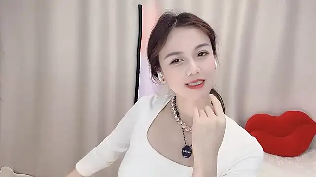Snapshot of Alina-688- chatting on January 3, 3:12 pm Alina-688- online show from January 3, 3:12 pm