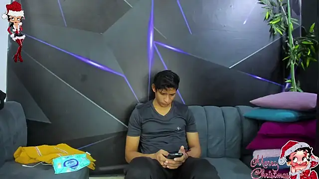 playsgirlhot online show from November 4, 11:15 pm