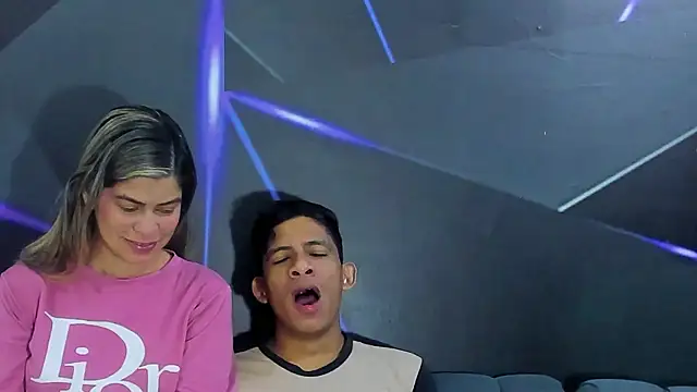 playsgirlhot online show from January 14, 11:27 am