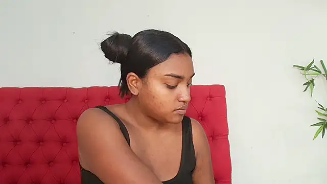 Snapshot of kayna_gomez chatting on July 12, 7:05 pm kayna gomez online show from July 12, 7:05 pm