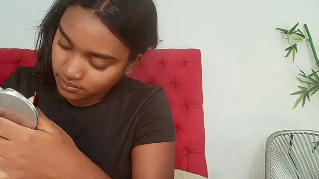 Snapshot of kayna_gomez chatting on July 14, 7:08 pm kayna gomez online show from July 14, 7:08 pm