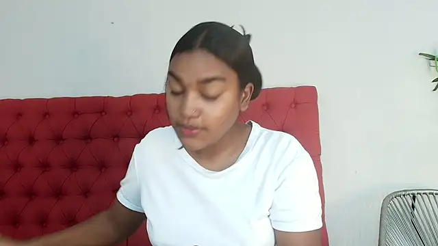 Snapshot of kayna_gomez chatting on July 17, 7:19 pm kayna gomez online show from July 17, 7:19 pm