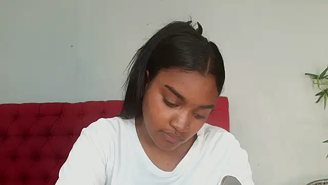 Snapshot of kayna_gomez chatting on July 21, 7:05 pm kayna gomez online show from July 21, 7:05 pm