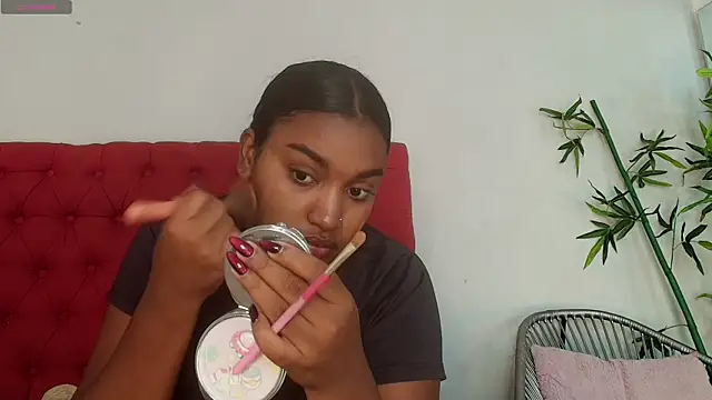 Snapshot of kayna_gomez chatting on July 22, 7:05 pm kayna gomez online show from July 22, 7:05 pm