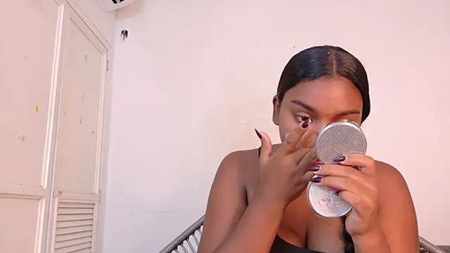 Snapshot of kayna_gomez chatting on July 26, 7:10 pm kayna gomez online show from July 26, 7:10 pm