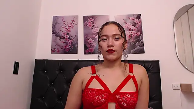 Snapshot of amaranta_f00x chatting on September 23, 2:03 am amaranta f00x online show from September 23, 2:03 am