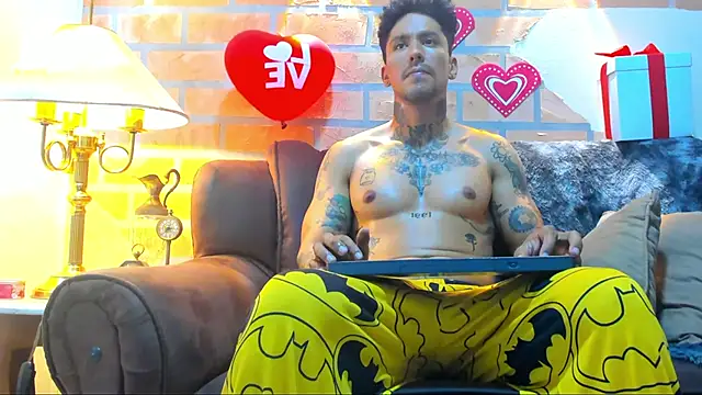 Dylanstonne online show from February 14, 8:59 pm