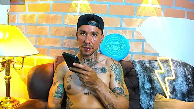 Dylanstonne online show from March 12, 8:41 pm