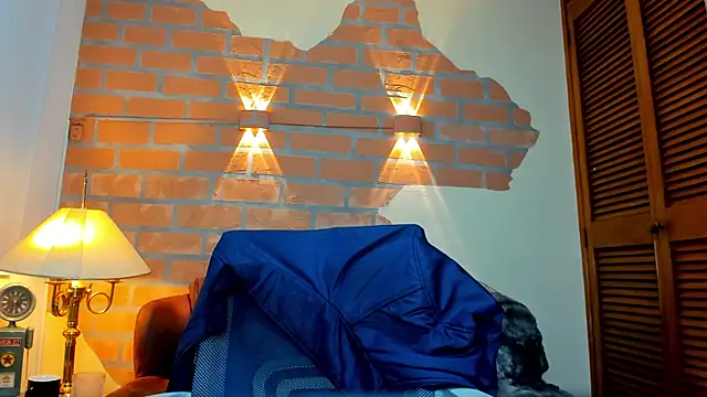 Dylanstonne online show from March 19, 1:21 am