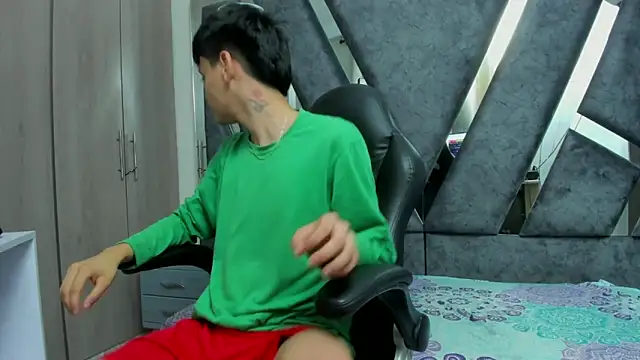 Yef Thin online show from October 17, 3:20 am