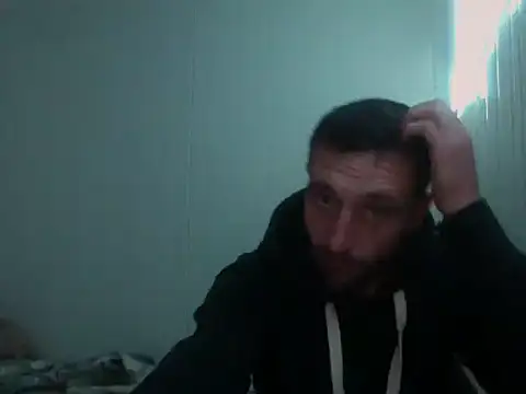 Snapshot of serjdj90 chatting on October 12, 9:25 pm serjdj90 online show from October 12, 9:25 pm