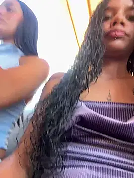 Naughty Friends  online show from December 19, 2:46 pm