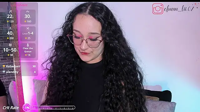 chunn liioo online show from March 13, 2:49 am